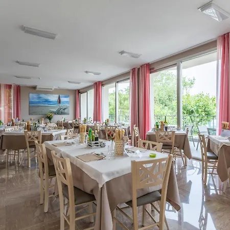 Silver Hotel 3*