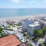 Silver Hotel